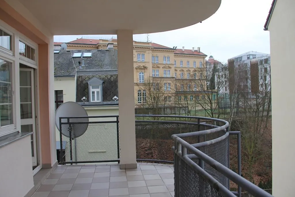 Jurincom Apartments Raisova Karlovy Vary